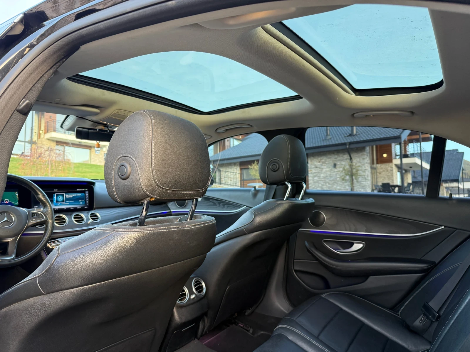 Mercedes-Benz E 220 195. PANORAMA/360 Camera/Digital/9G | Mobile.bg   14