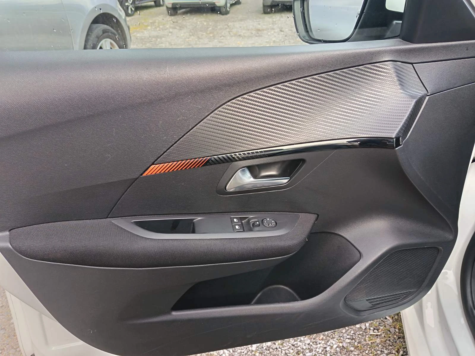 Peugeot 208 ALLURE - изображение 8