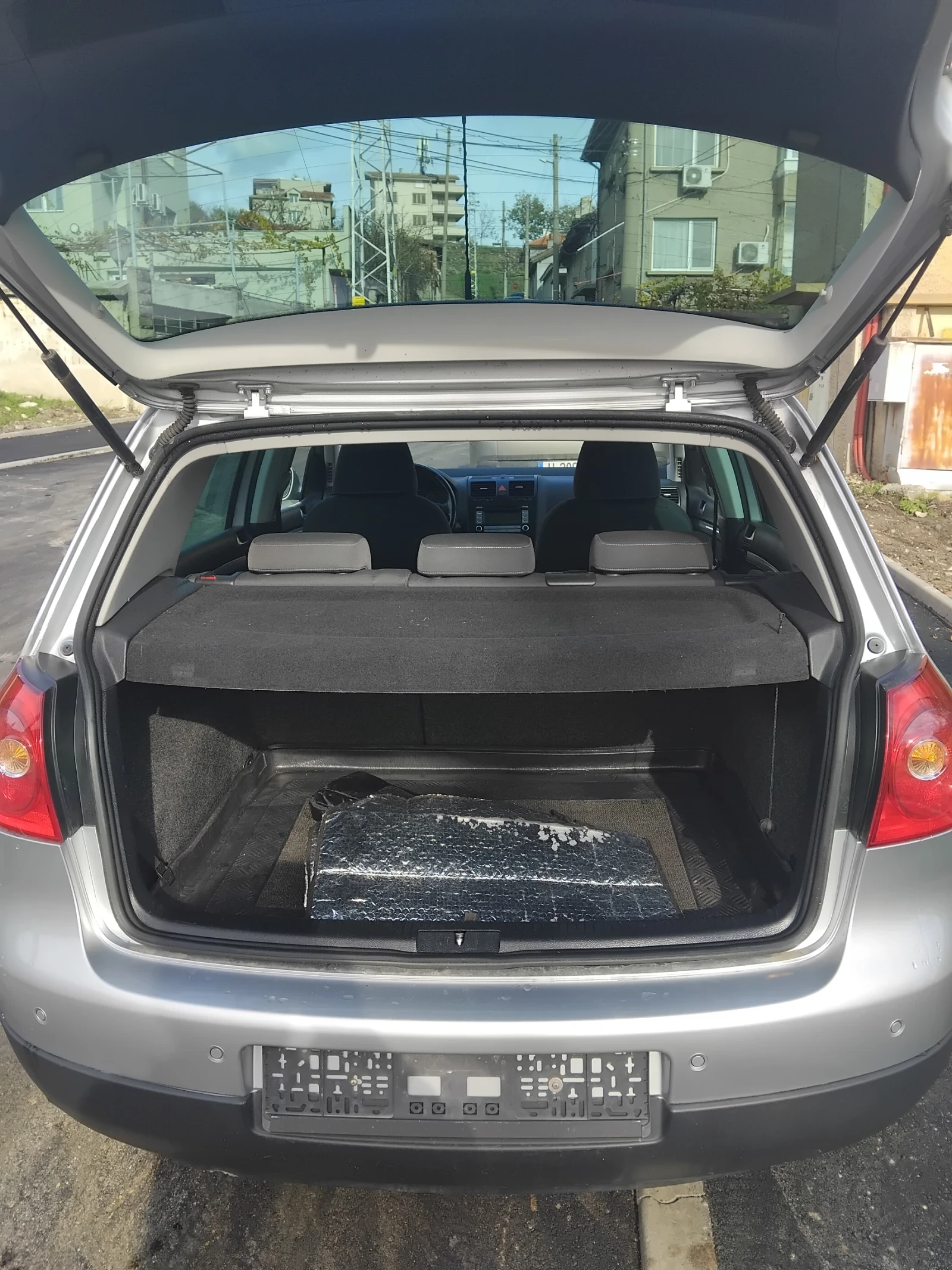 VW Golf 1.6-102k. - изображение 10