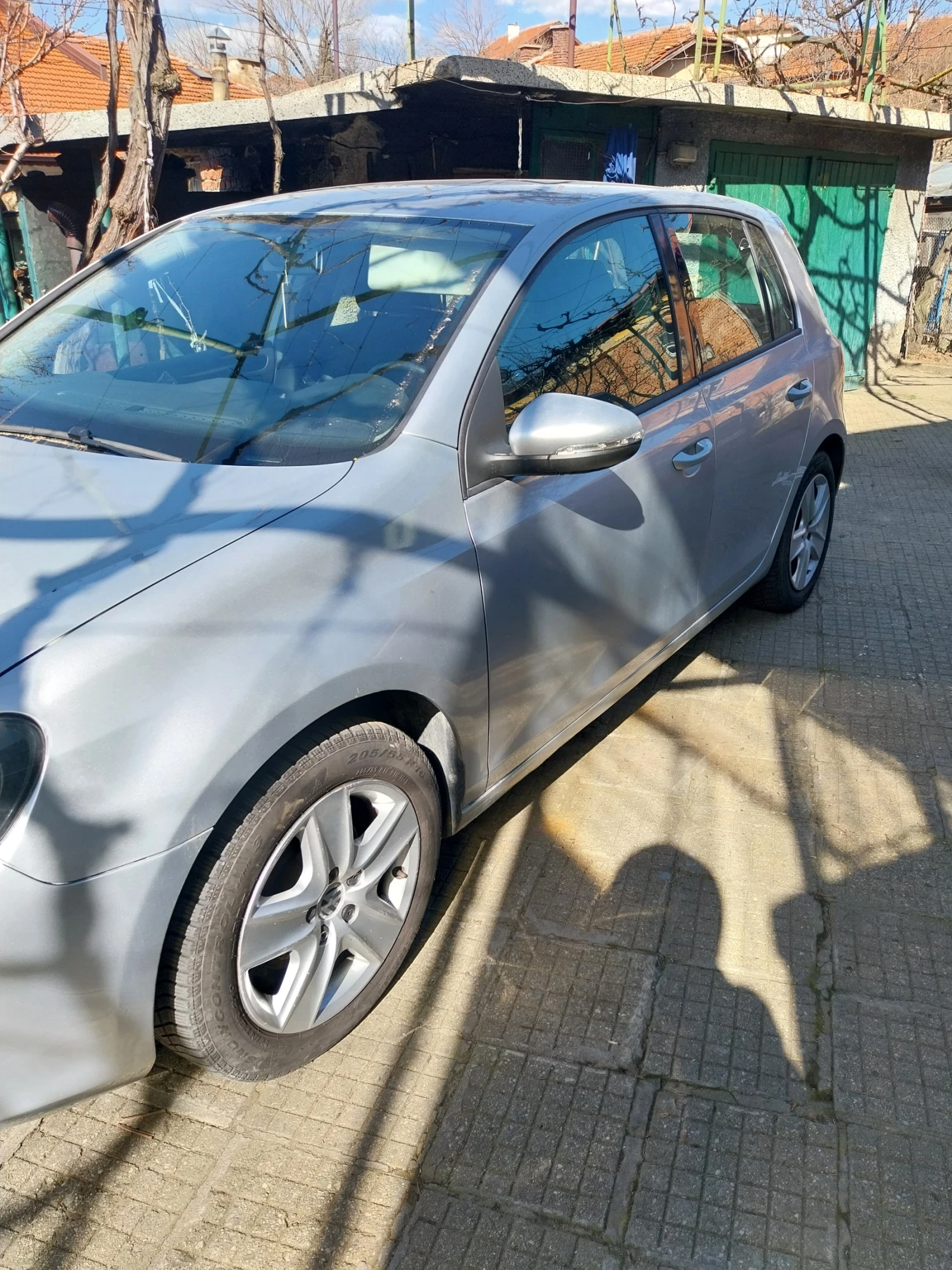 VW Golf 2.0 TDI DSG, снимка 3 - Автомобили и джипове - 53168417
