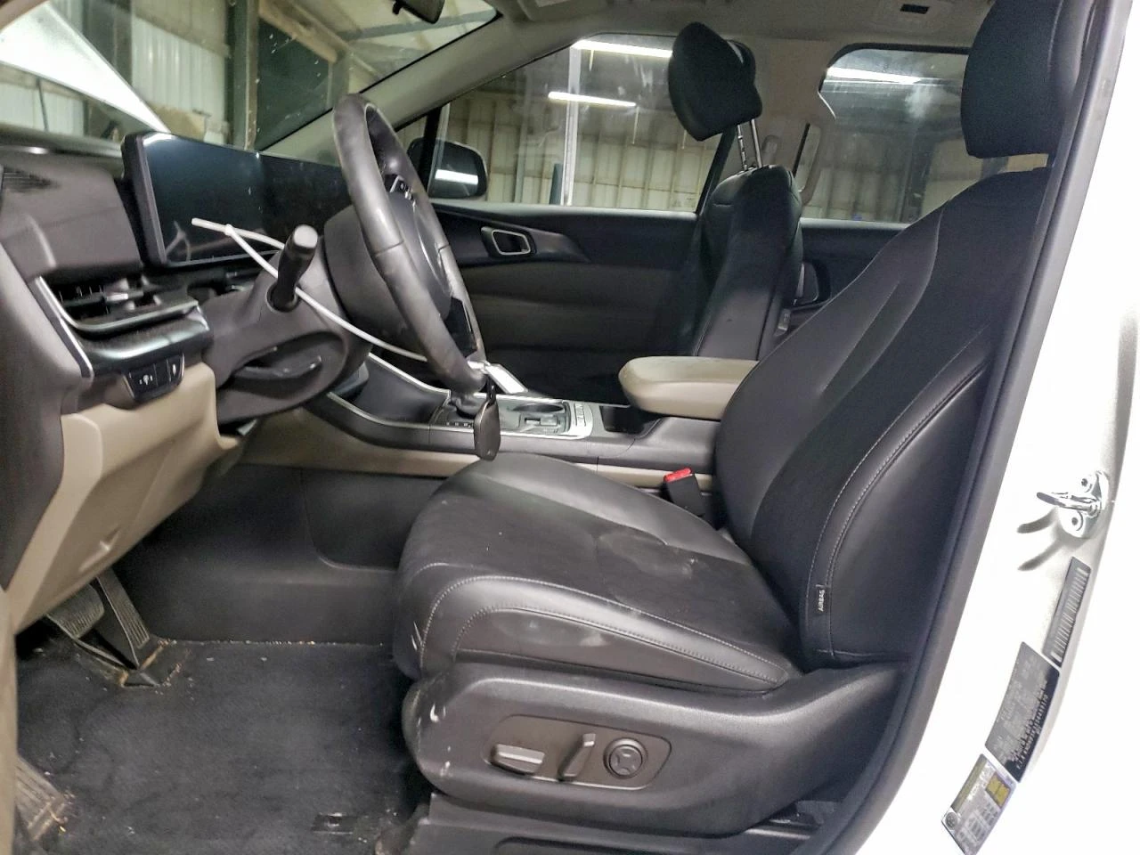 Kia Carnival LX - изображение 7