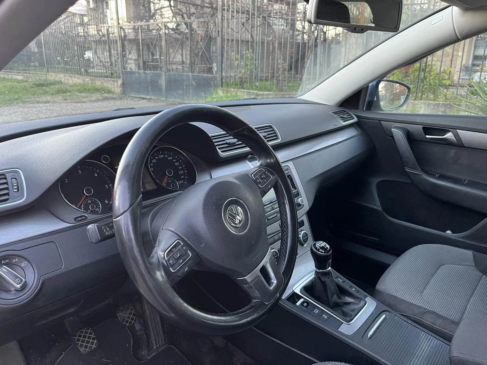VW Passat, снимка 3 - Автомобили и джипове - 53758857