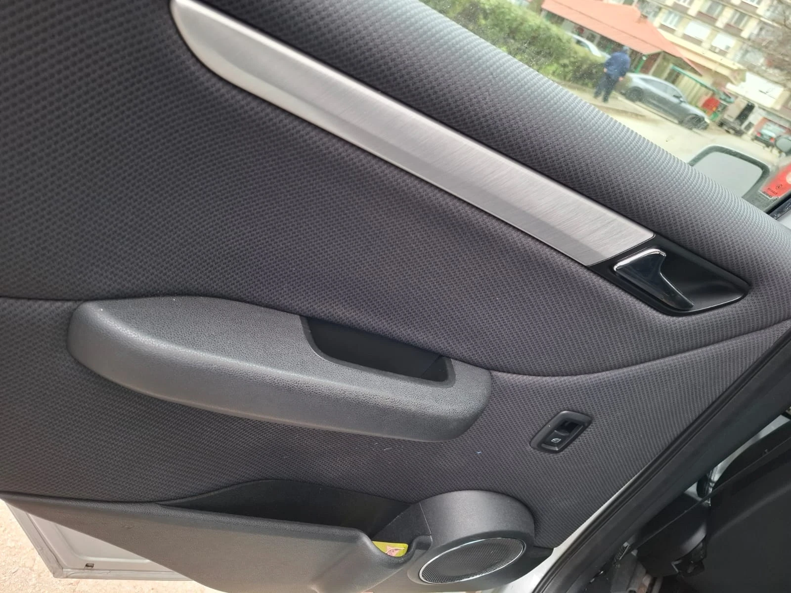 Mercedes-Benz B 200, снимка 7 - Автомобили и джипове - 53962631