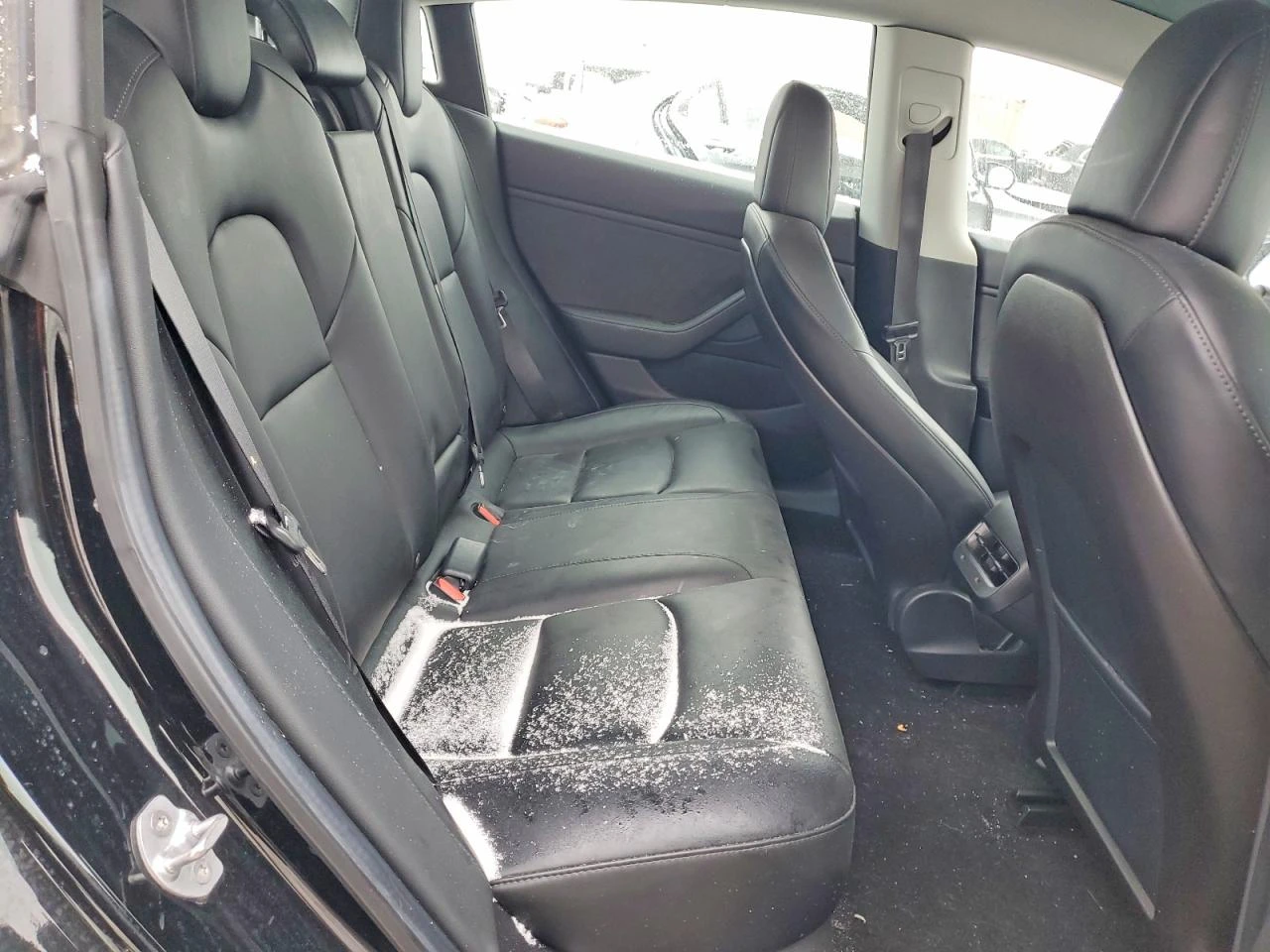 Tesla Model 3, снимка 10 - Автомобили и джипове - 54156380