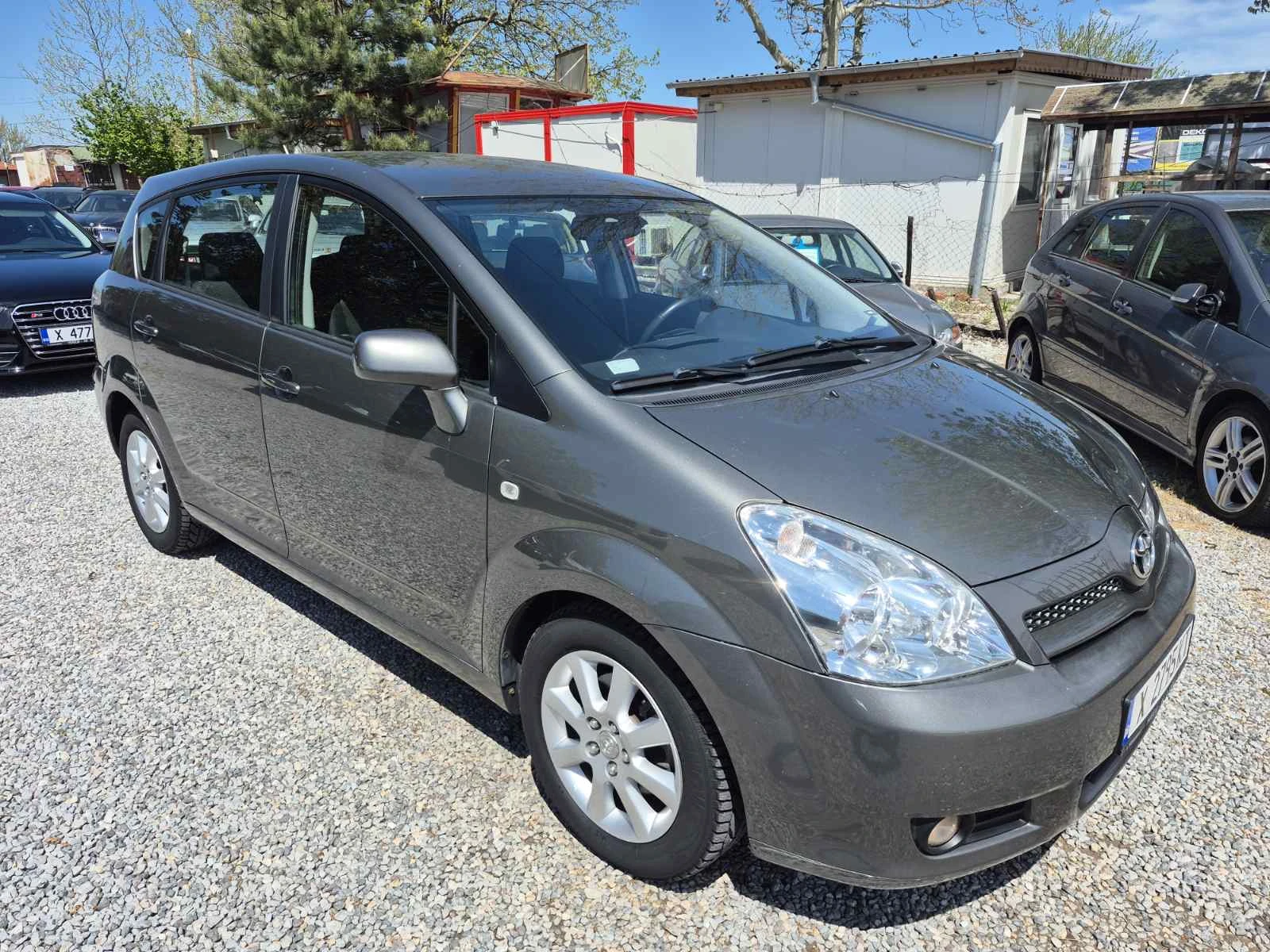 Toyota Corolla verso 1.8i-AVTOMAT-GAZ* * * , снимка 3 - Автомобили и джипове - 54422022