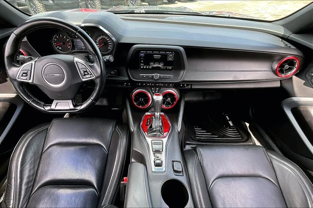 Chevrolet Camaro 3LT Coupe RWD, снимка 13 - Автомобили и джипове - 54575257
