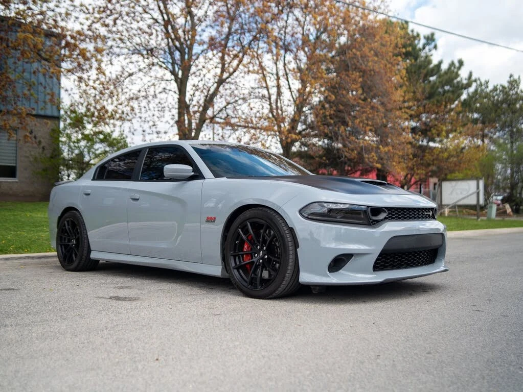 Dodge Charger Scat Pack RWD