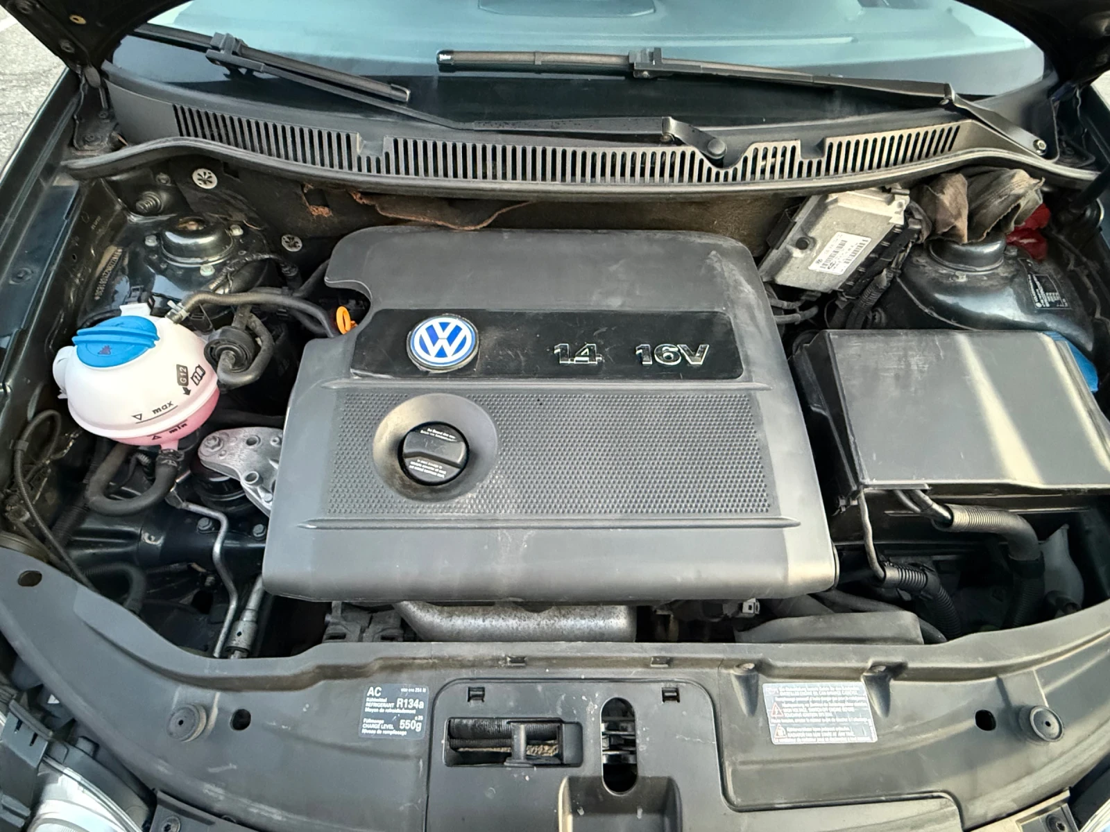 VW Polo 1.4, снимка 12 - Автомобили и джипове - 54718400