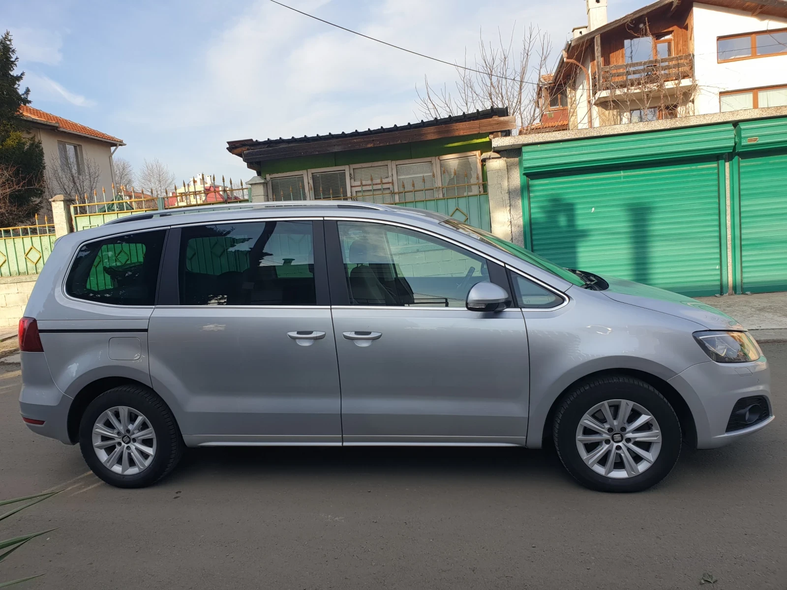 Seat Alhambra 2.0TDI, снимка 5 - Автомобили и джипове - 54859280