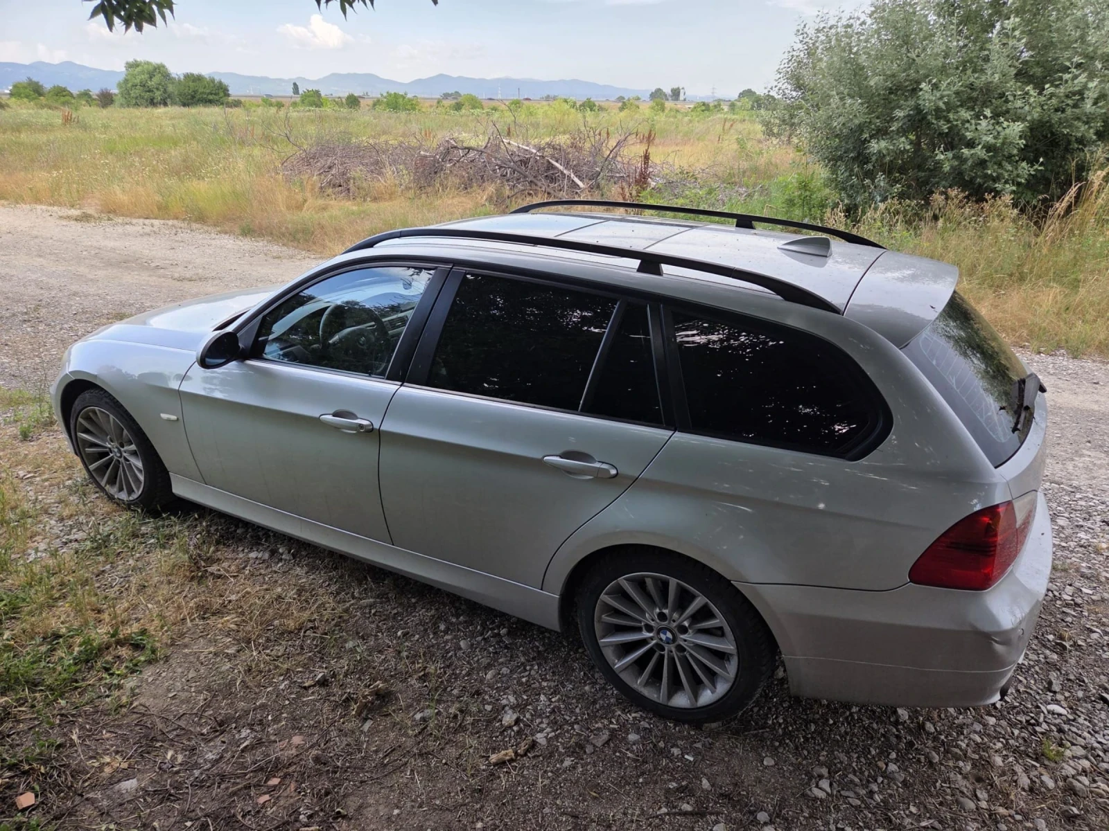 BMW 318 2.0i ПАНОРАМА НАВИГАЦИЯ ПАРКТРОНИЦИ , снимка 6 - Автомобили и джипове - 55124435