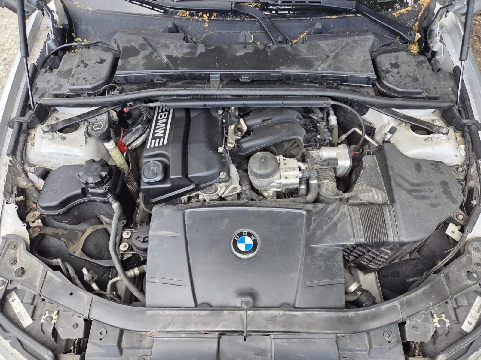 BMW 318 2.0i ПАНОРАМА НАВИГАЦИЯ ПАРКТРОНИЦИ , снимка 17 - Автомобили и джипове - 55124435