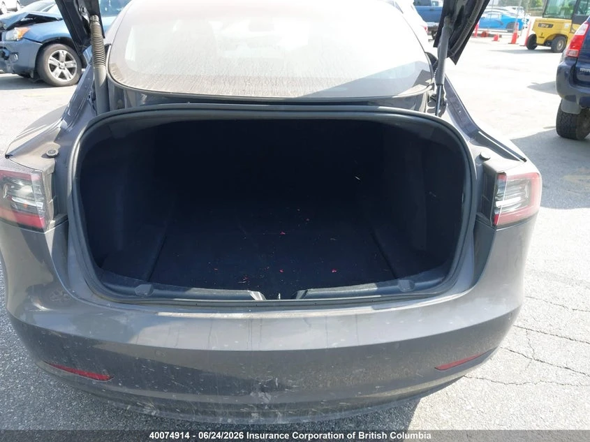 Tesla Model 3 Long Range 4x4 Facelift, снимка 13 - Автомобили и джипове - 55227762