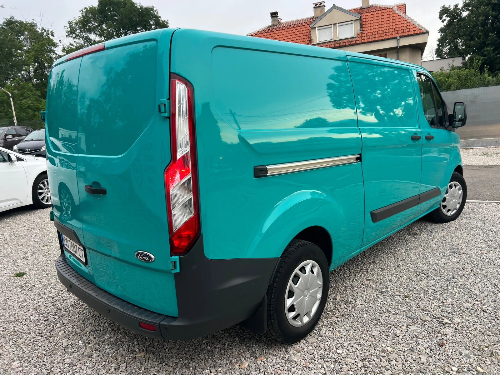 Ford Transit Custom 2.0-TDCI, снимка 4 - Автомобили и джипове - 55381244