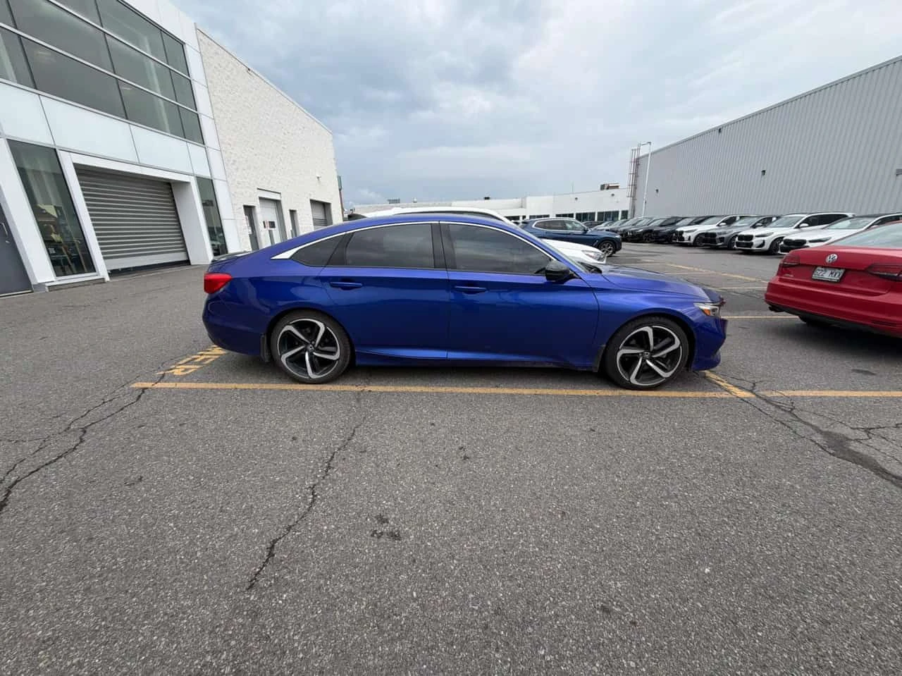 Honda Accord * Sport 2.0 * CARFAX * ОПЦИЯ ЗА ФИНАНСИРАНЕ , снимка 3 - Автомобили и джипове - 55495367