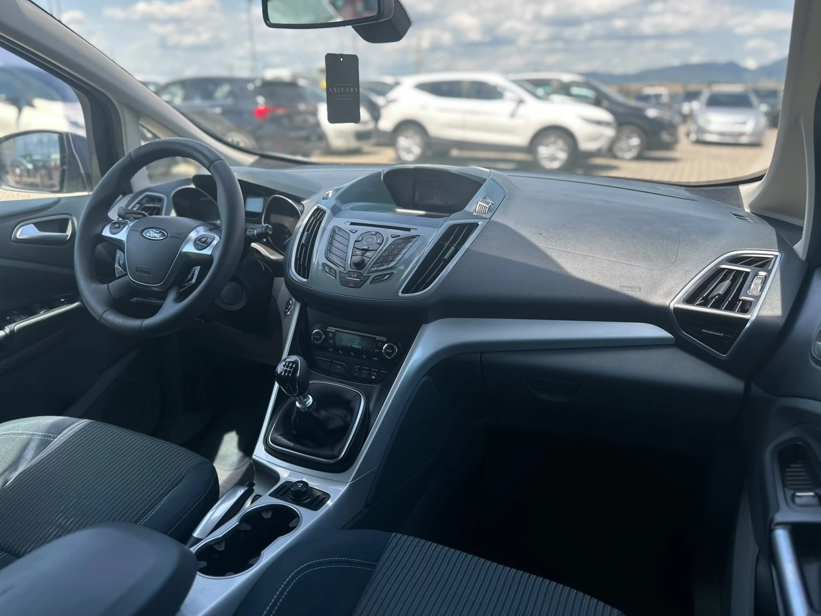 Ford Grand C-Max / 1.6 D / 116 HP / 6+ 1 / , снимка 12 - Автомобили и джипове - 55529186