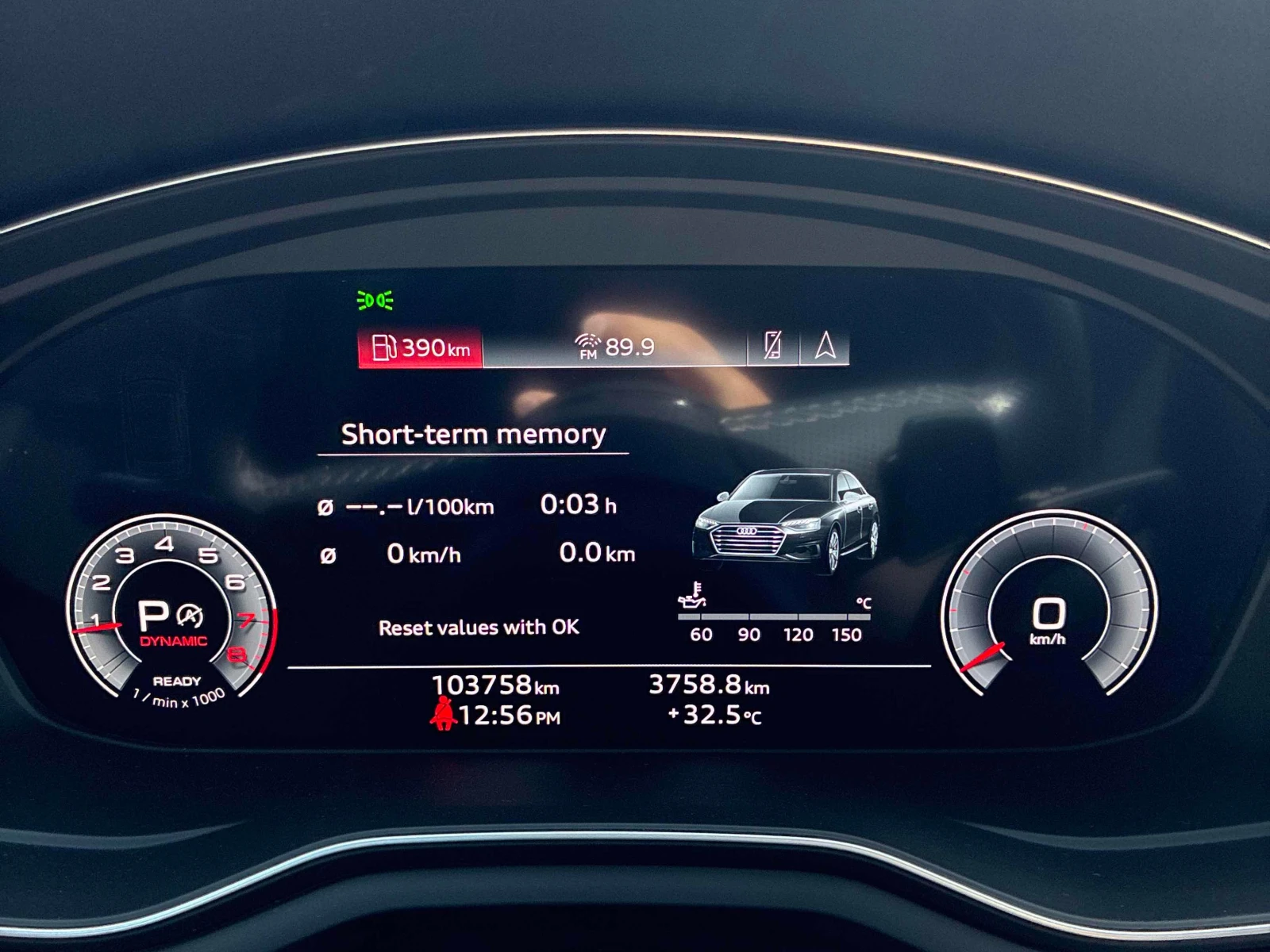 Audi A4 * PROGRESSIV * АВТОКРЕДИТ БЕЗ ПЪРВОНАЧАЛНА ВНОСКА, снимка 10 - Автомобили и джипове - 55846115