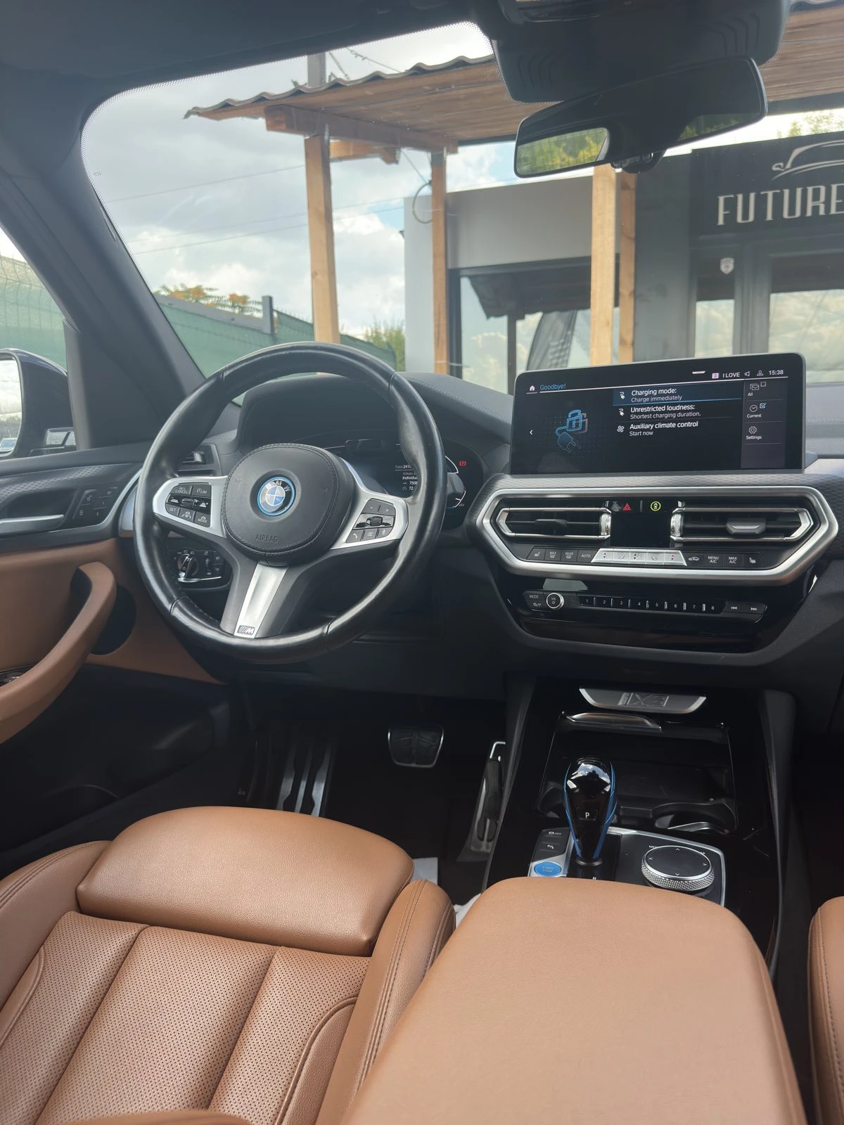 BMW iX3 80KWh/HIGH EXECUTIVE/M-SPORT/SOH99.4%, снимка 9 - Автомобили и джипове - 55902627