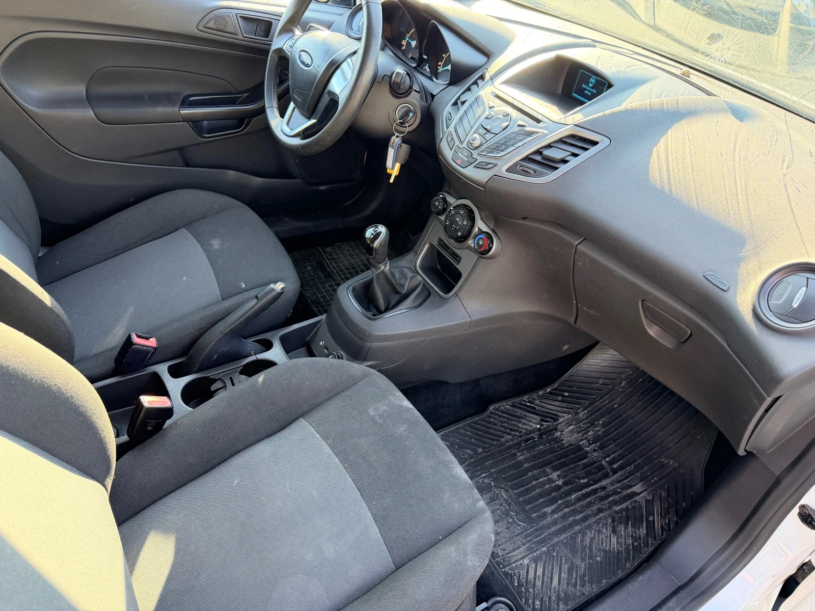 Ford Fiesta  N1 Товарна, снимка 11 - Автомобили и джипове - 55938228