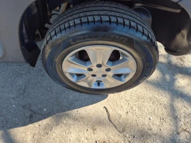 Dacia Duster 1.6i ГАЗ-БЕНЗИН EURO6B НОВ ВНОС ОТ ИТАЛИЯ БЕЗ РЪЖД, снимка 16