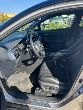 Toyota C-HR, снимка 13