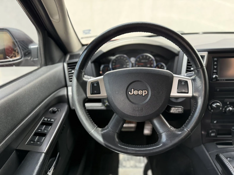 Jeep Grand cherokee SRT8 6.1L V8, снимка 12 - Автомобили и джипове - 50164812