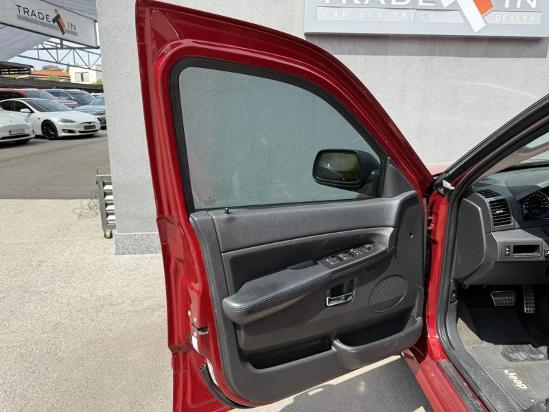Jeep Grand cherokee SRT8 6.1L V8, снимка 8 - Автомобили и джипове - 50164812