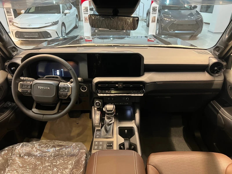 Toyota Land cruiser Luxury 2.8 8A/T , снимка 6 - Автомобили и джипове - 52201512