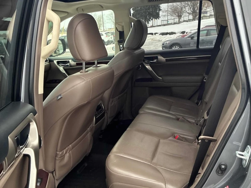 Lexus GX 460 * 4WD 4dr * CARFAX * БЕЗ ПЪРВОНАЧАЛНА ВНОСКА, снимка 11 - Автомобили и джипове - 52840270