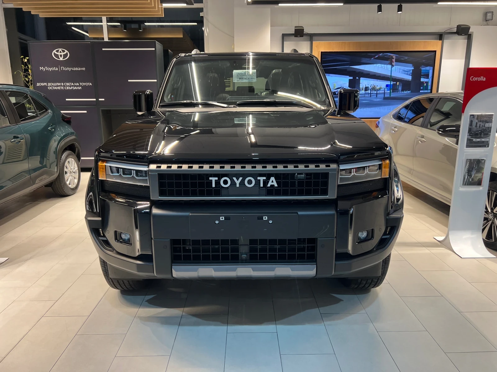 Toyota Land cruiser Luxury 2.8 8A/T , снимка 1