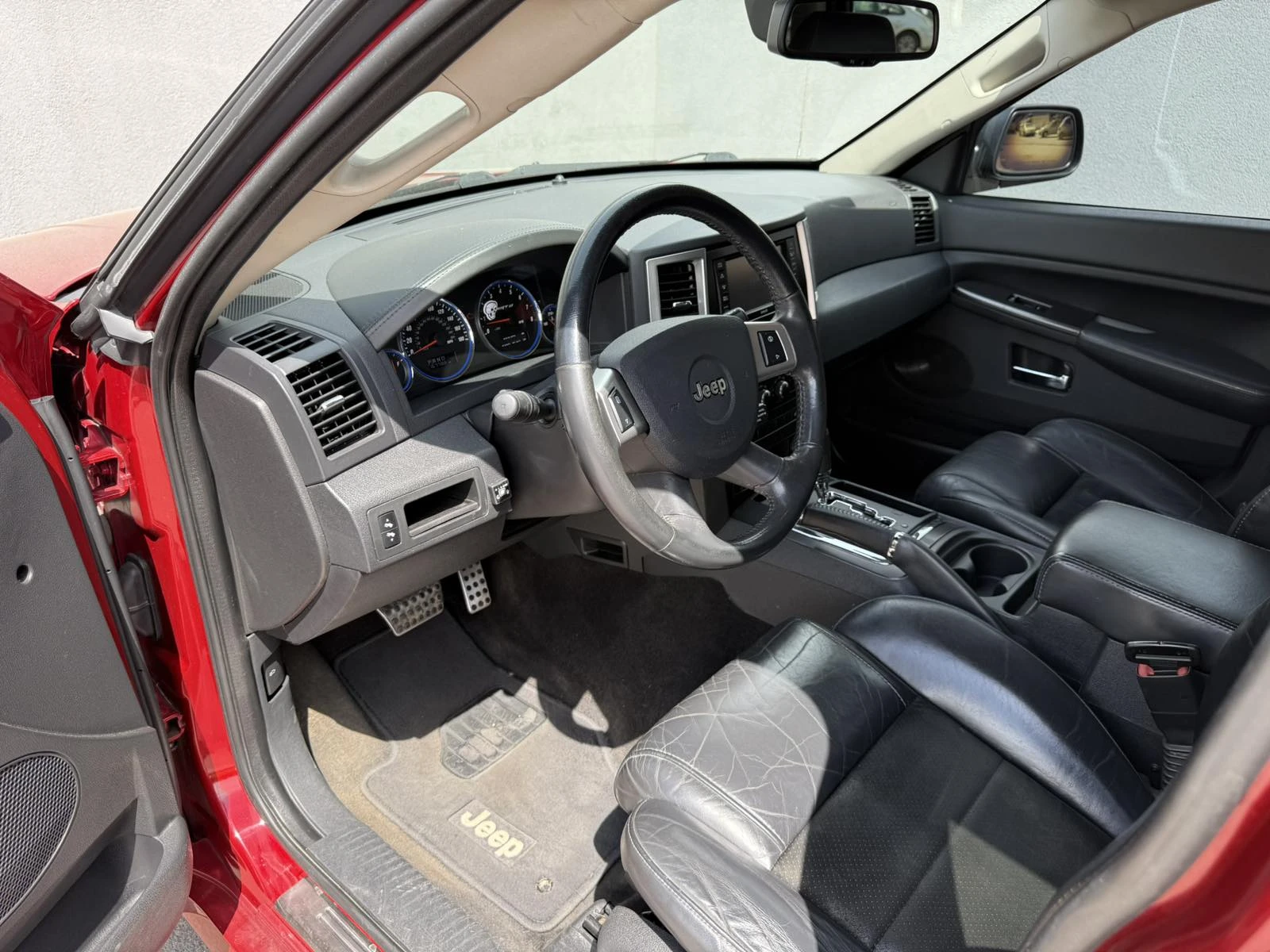 Jeep Grand cherokee SRT8 6.1L V8 - изображение 10
