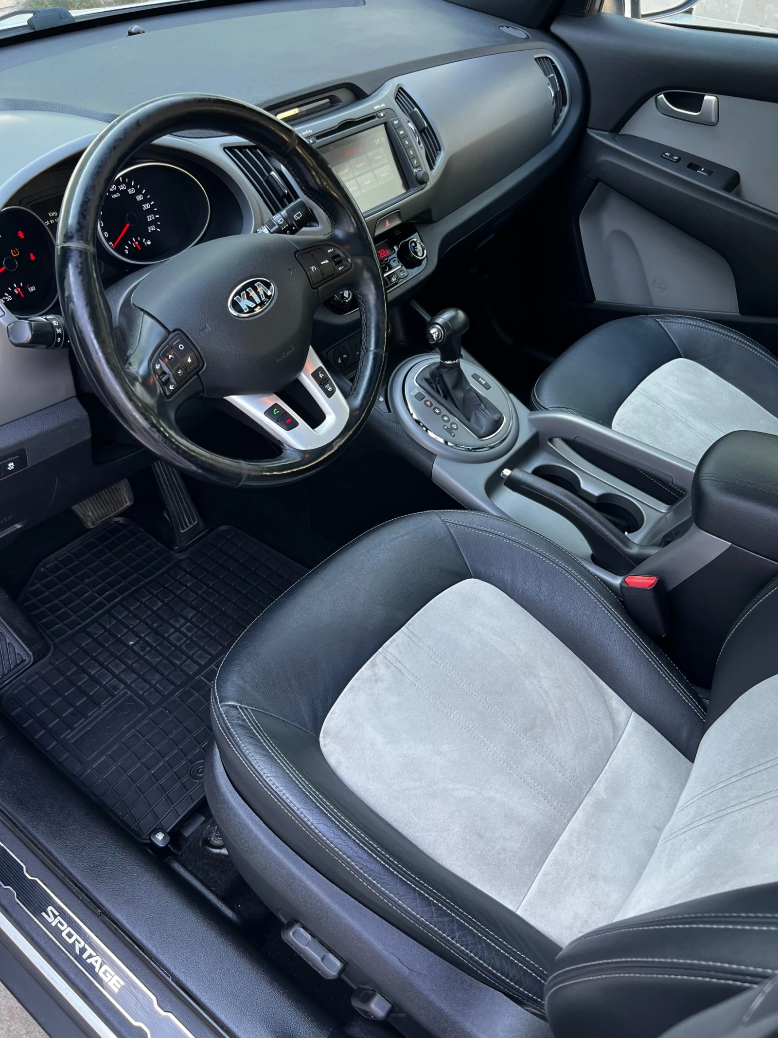 Kia Sportage Platinum Edition 4WD - изображение 10