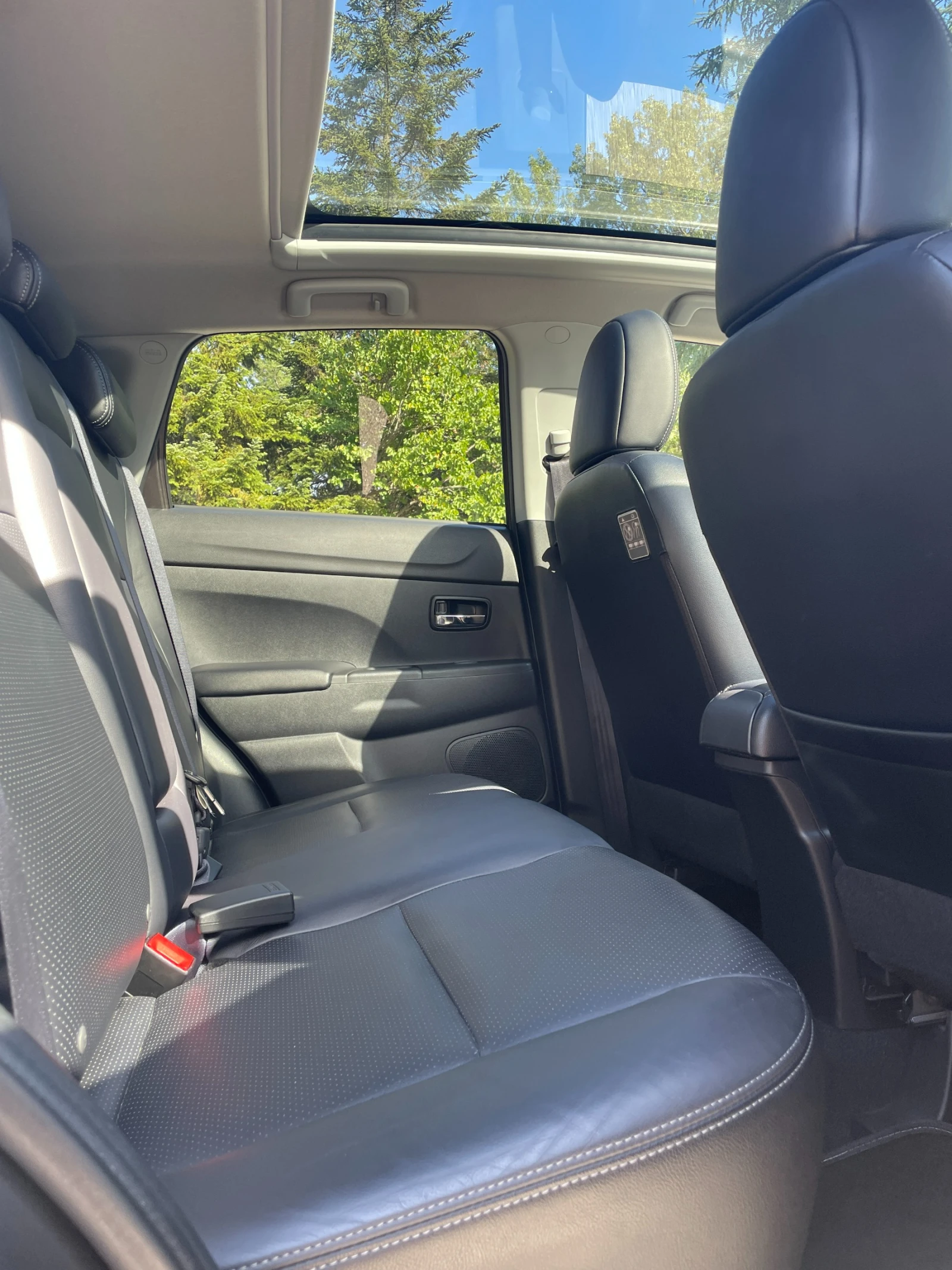 Mitsubishi ASX 1.8D* 4WD ����* �������� | Mobile.bg � ����������� 7