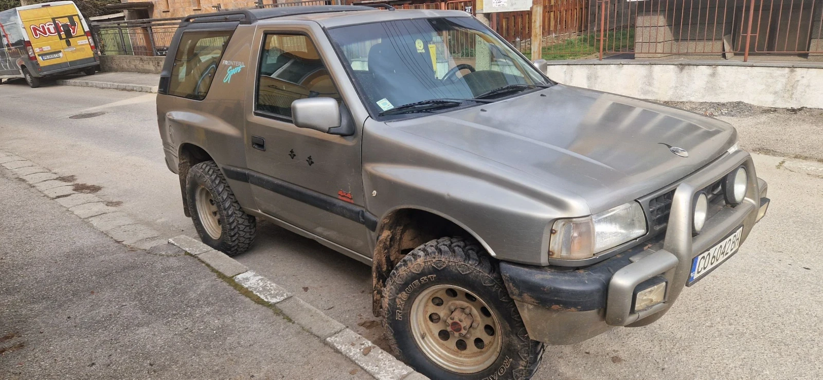 Opel Frontera 2.5 TDS, снимка 3 - Автомобили и джипове - 53929206