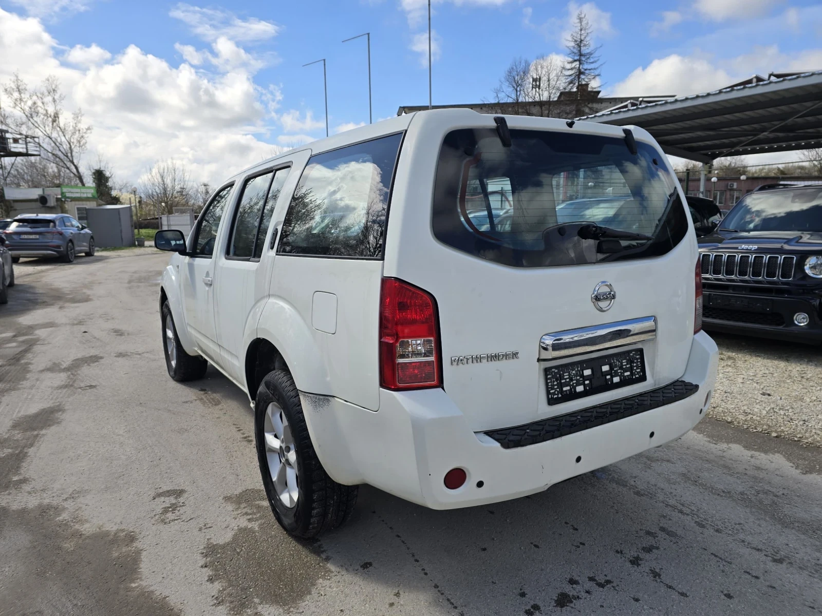 Nissan Pathfinder 2.5D 171к.с Бързи Бавни , снимка 3 - Автомобили и джипове - 54089179