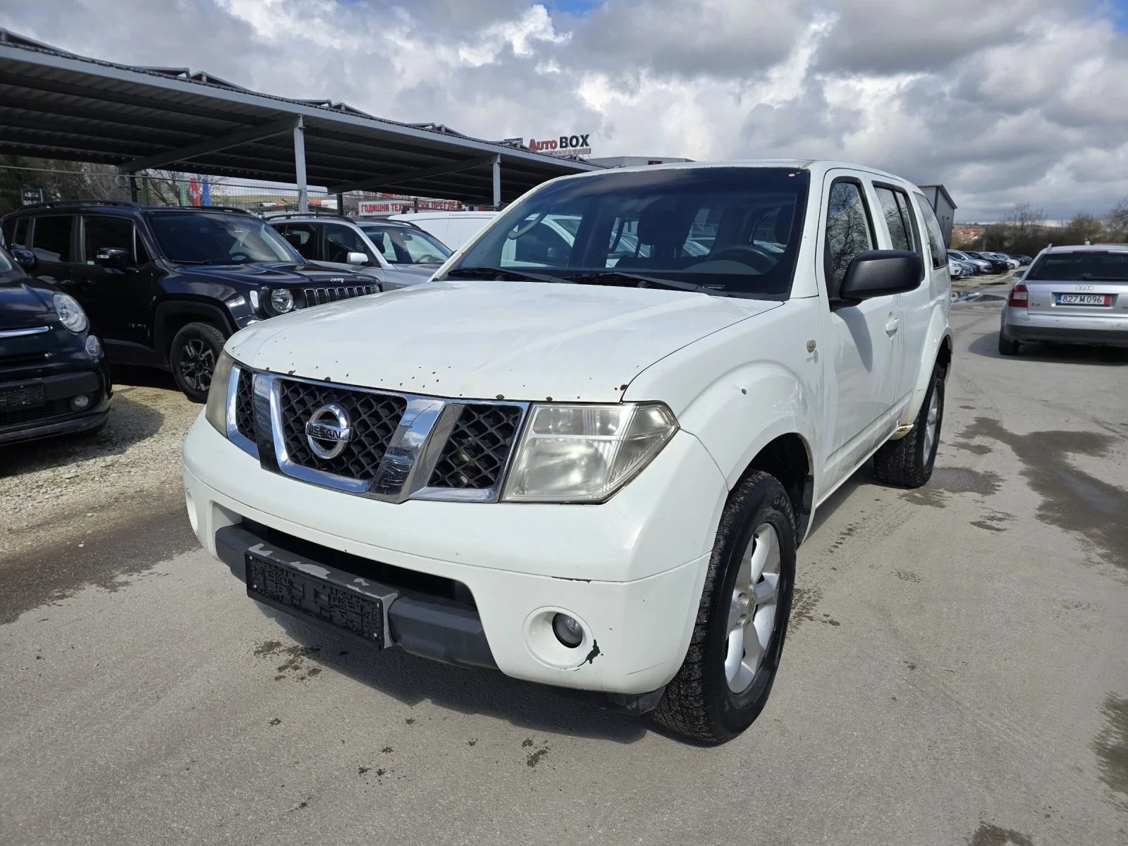 Nissan Pathfinder 2.5D 171к.с Бързи Бавни , снимка 2 - Автомобили и джипове - 54089179