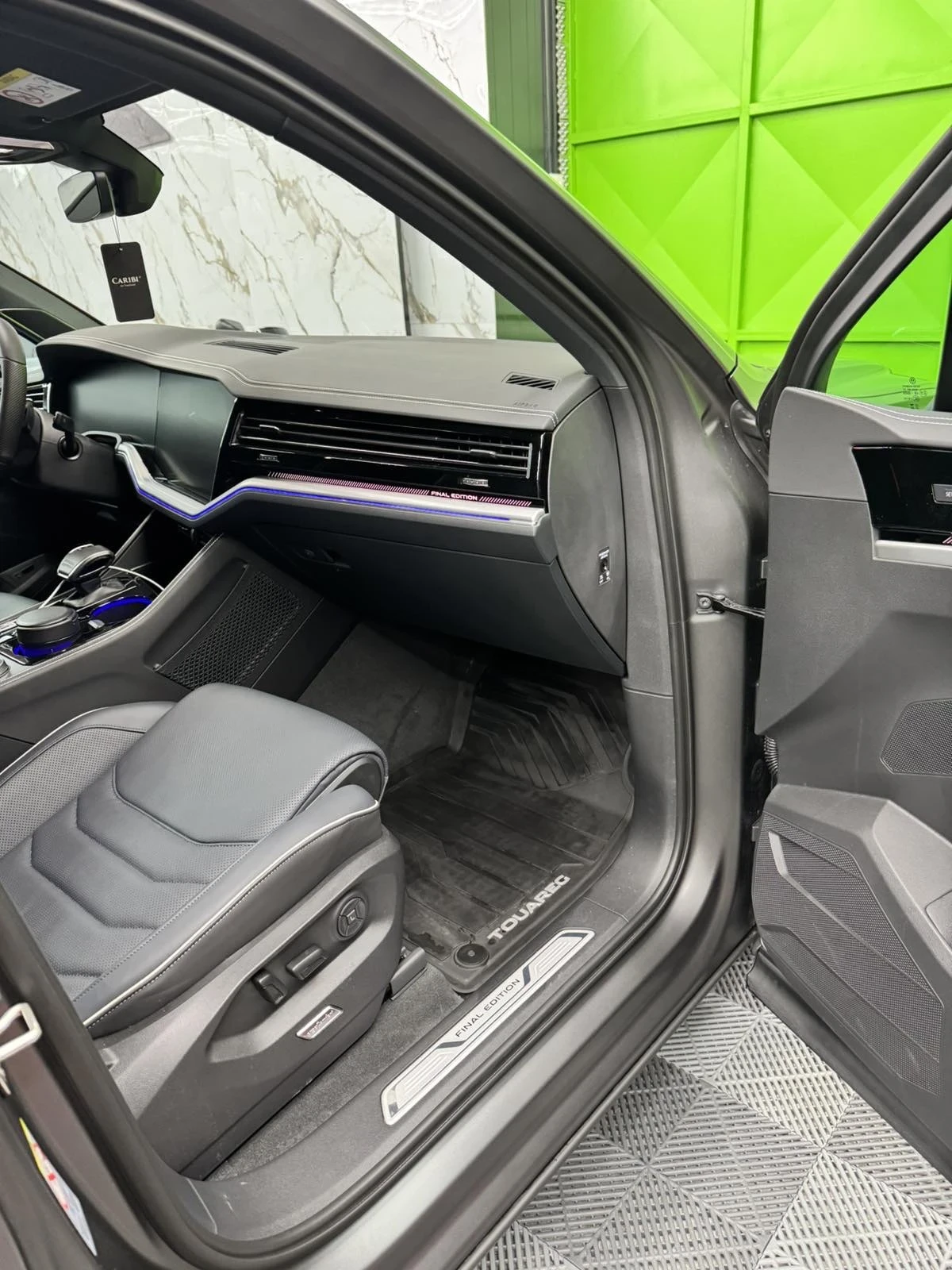 VW Touareg Final Edition , снимка 8 - Автомобили и джипове - 54747165