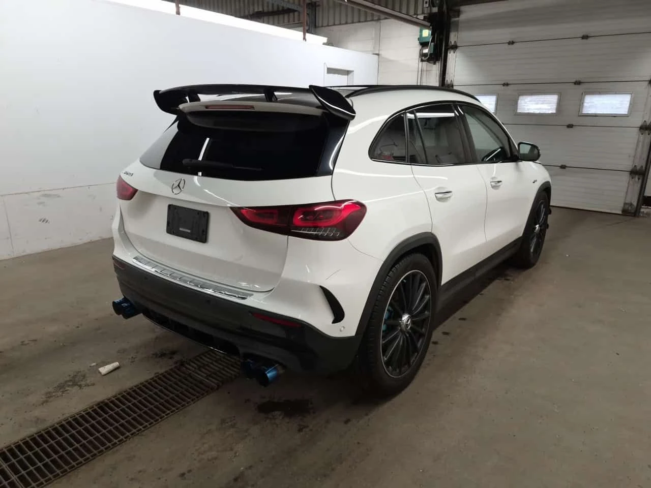 Mercedes-Benz GLA * AMG 35 * CARFAX * ��� ������������ ������ | Mobile.bg � ����������� 3
