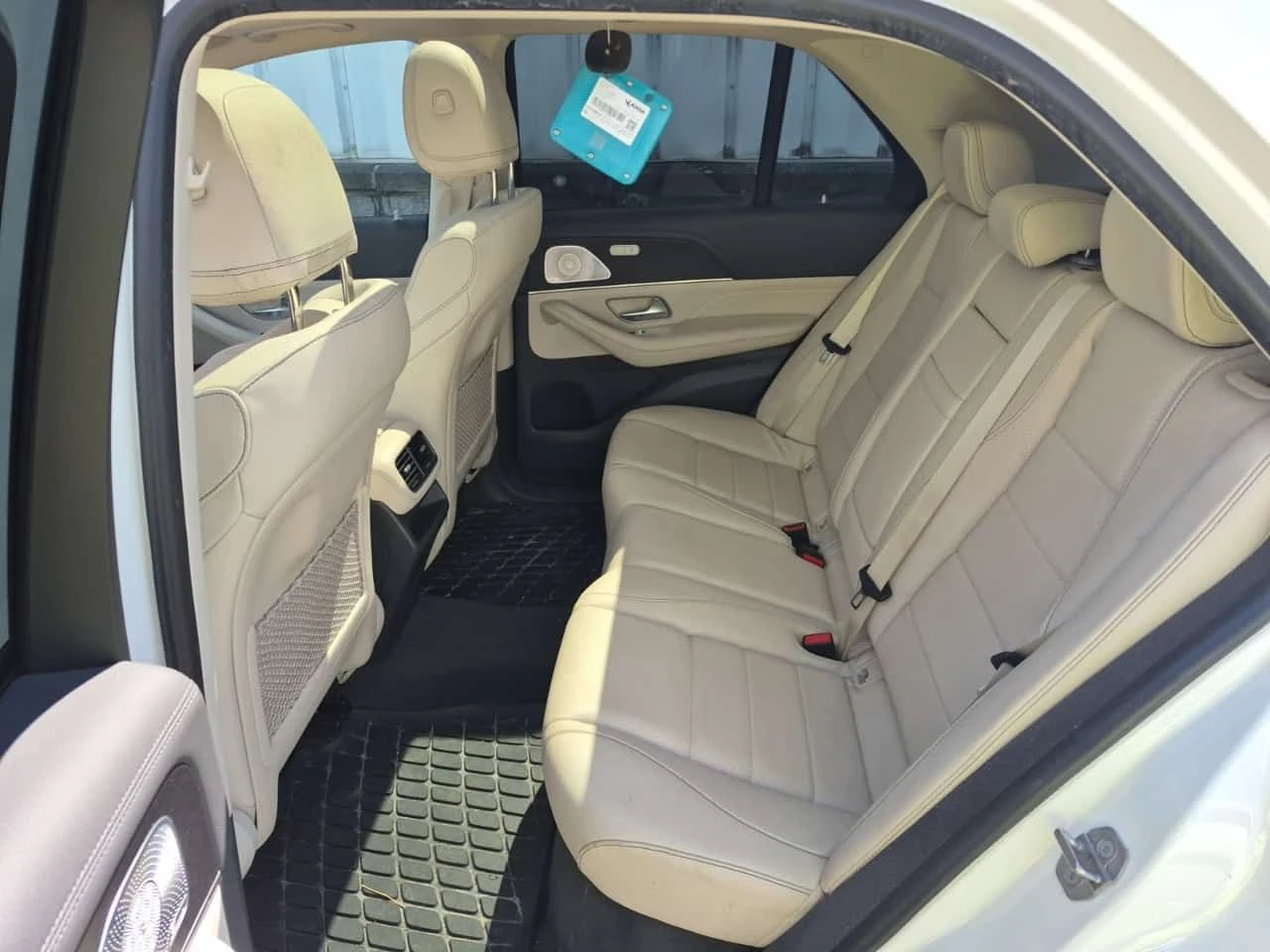 Mercedes-Benz GLE 350 АМГ ПАКЕТ/CARFAX/ПОДГРЕВ/ПАНО/ДИСТРОНИК/360 КАМ, снимка 12 - Автомобили и джипове - 55194343