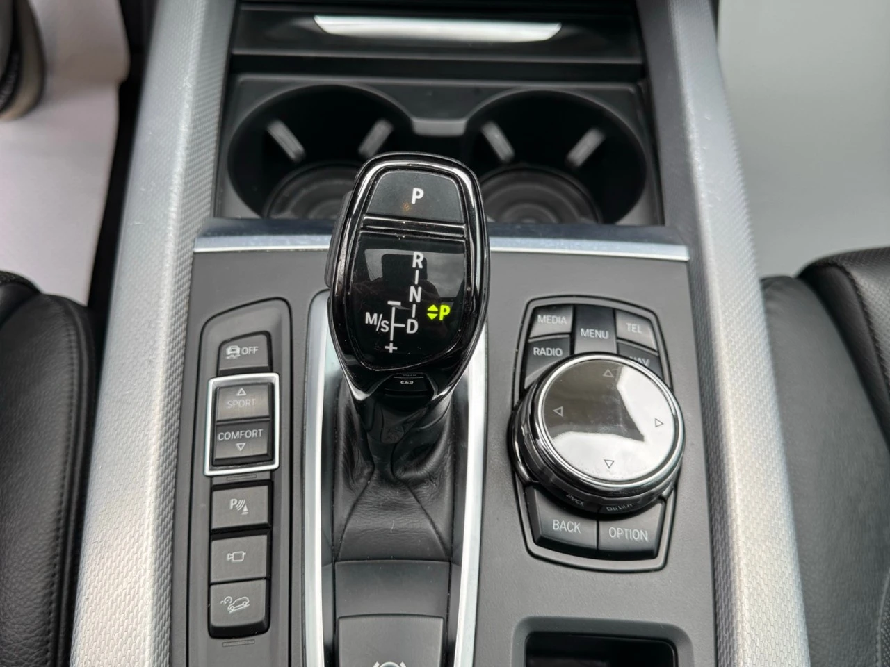 BMW X5 XDRIVE50I PANORAMA/360CAM/BANG OLUFSEN, снимка 13 - Автомобили и джипове - 55263041