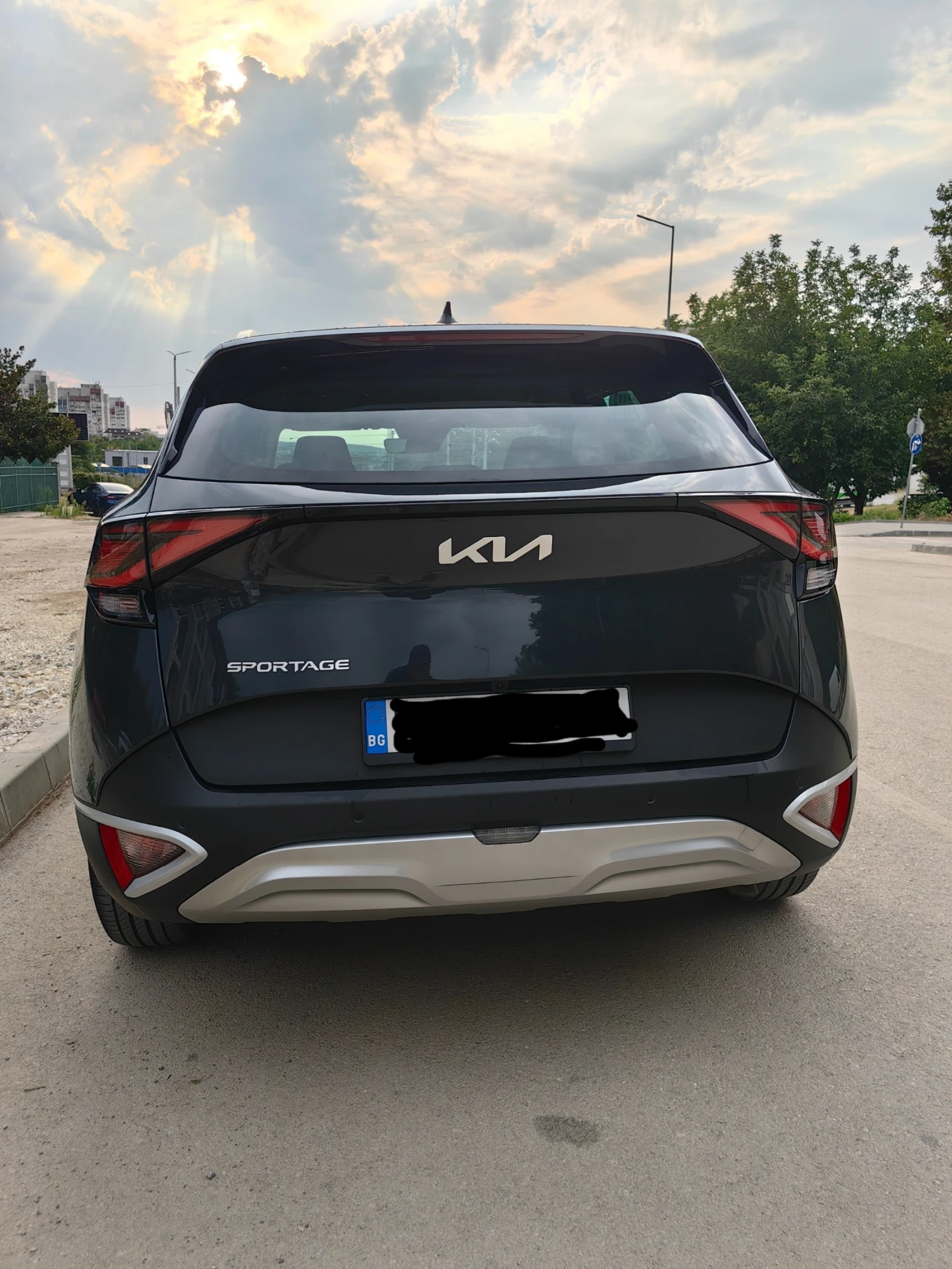 Kia Sportage, снимка 4 - Автомобили и джипове - 55953755