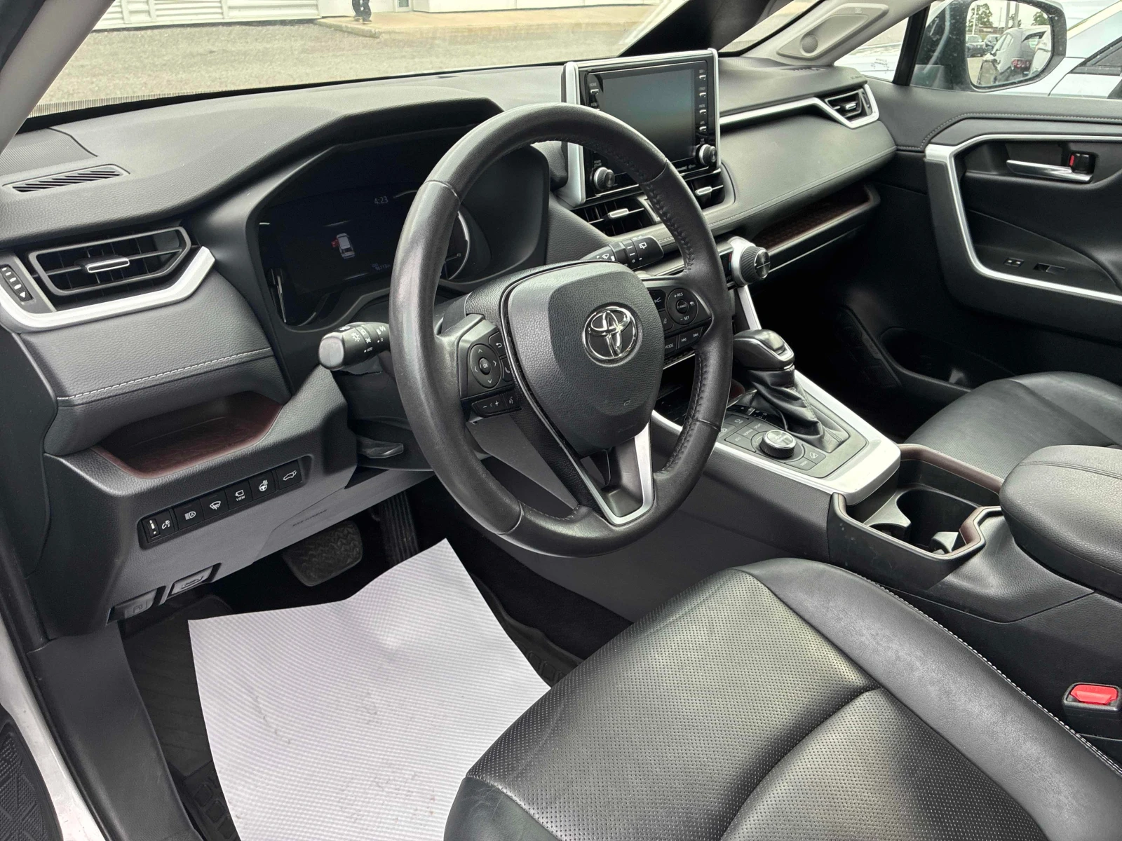 Toyota Rav4 * Limited * CARFAX * ОПЦИЯ ЗА ФИНАНСИРАНЕ, снимка 5 - Автомобили и джипове - 55983912