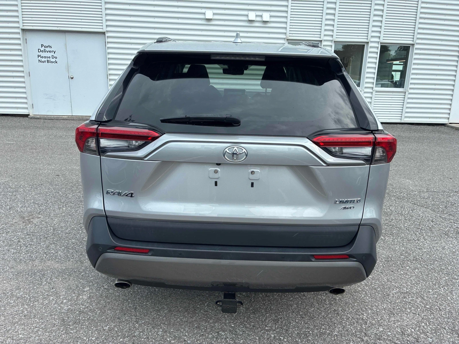 Toyota Rav4 * Limited * CARFAX * ОПЦИЯ ЗА ФИНАНСИРАНЕ, снимка 4 - Автомобили и джипове - 55983912