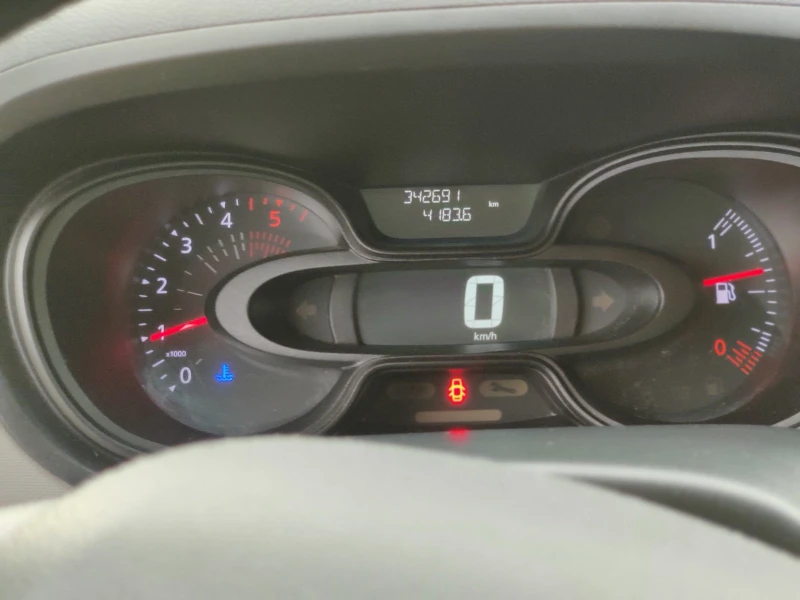 Renault Trafic L2H1 8+ 1 места R-Link, снимка 11 - Бусове и автобуси - 52474606