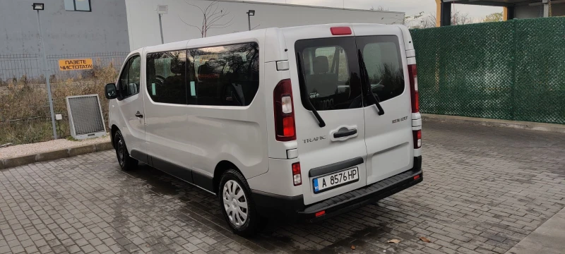 Renault Trafic L2H1 8+ 1 места R-Link, снимка 7 - Бусове и автобуси - 52474606