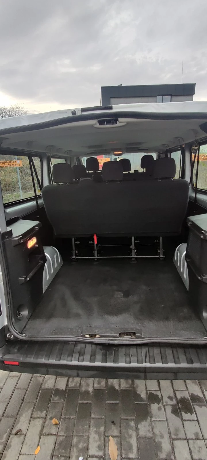 Renault Trafic L2H1 8+ 1 места R-Link, снимка 15 - Бусове и автобуси - 52474606