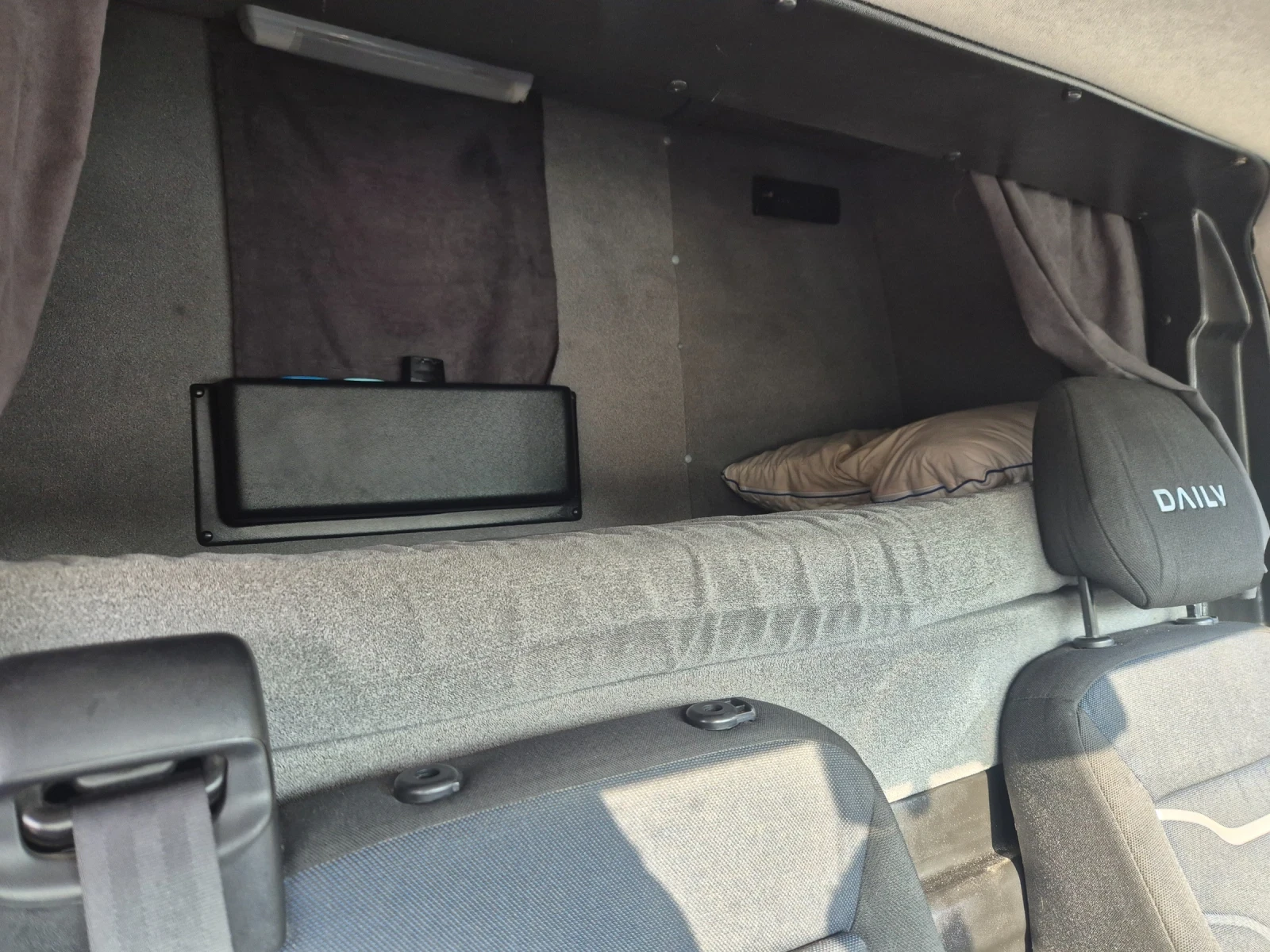 Iveco Daily 35S18, снимка 8 - Бусове и автобуси - 55808982