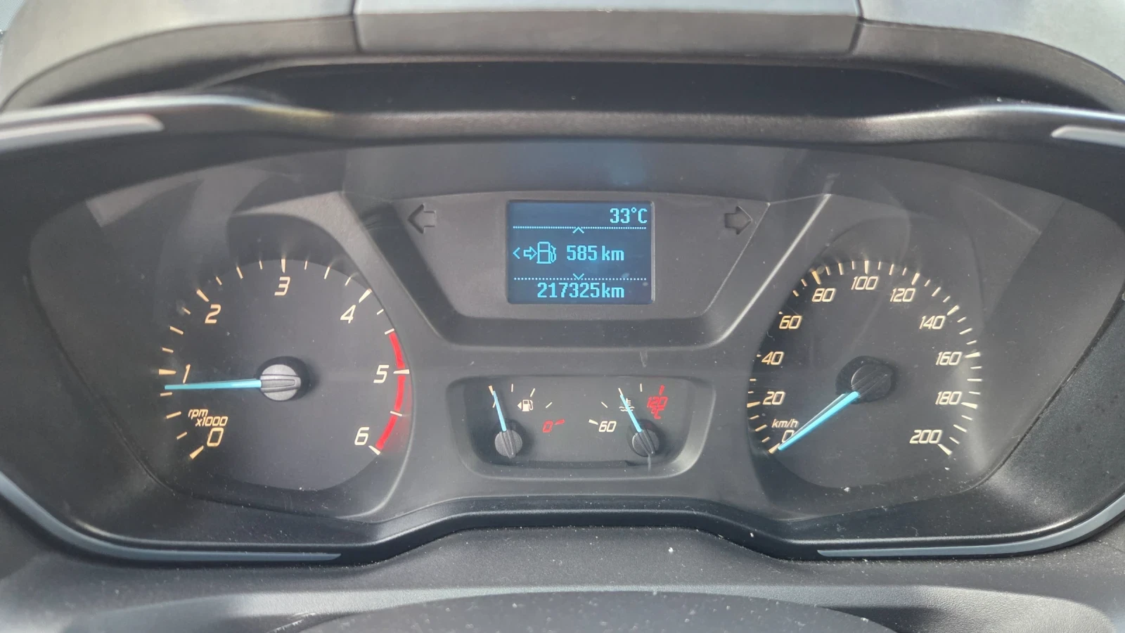 Ford Transit Custom 2.2, снимка 12 - Бусове и автобуси - 56140579