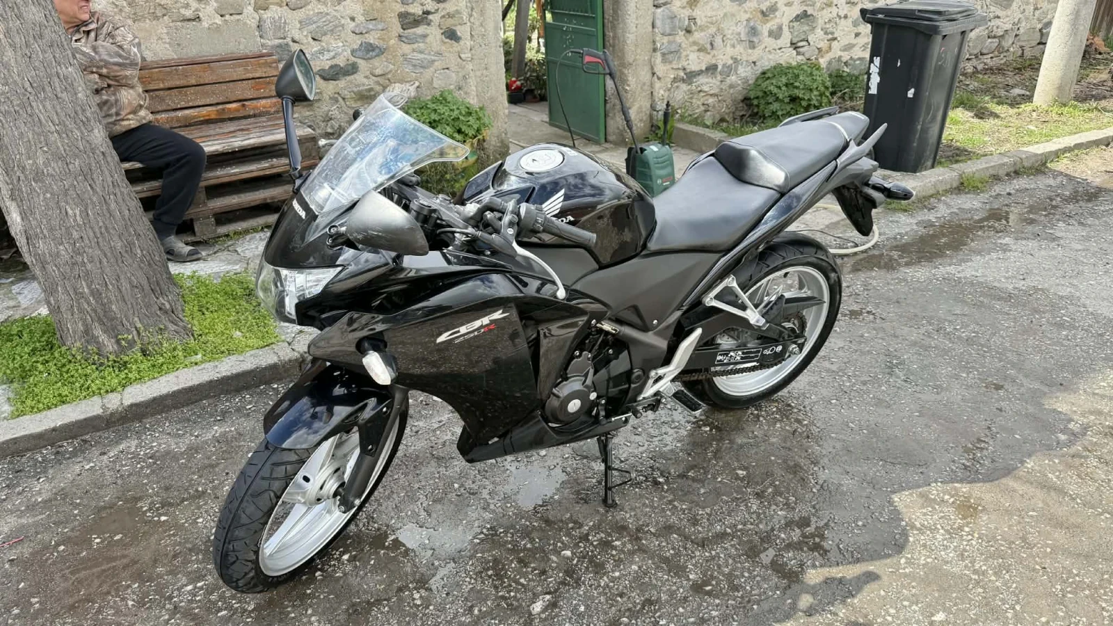 Honda Cbr 250R, снимка 4 - Мотоциклети и мототехника - 54094014