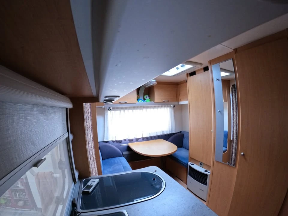 Каравана Knaus Sudwind, снимка 9 - Каравани и кемпери - 55243701