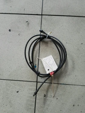 Жило отваряне преден капак Чероки Спорт